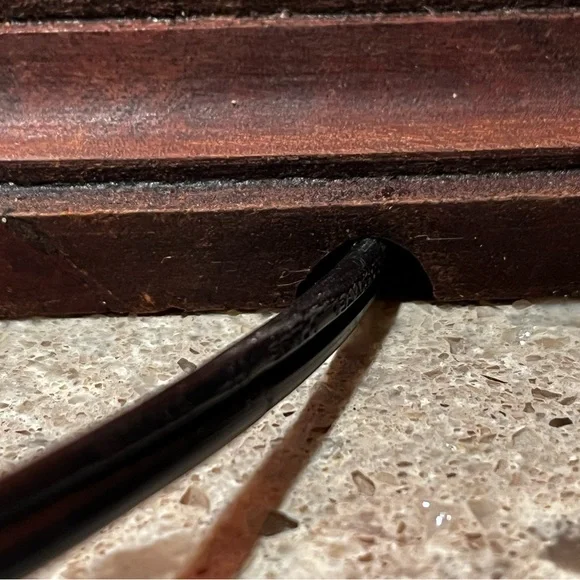 Pyramid Himalayan Salt Lamp - Picture 4 of 16